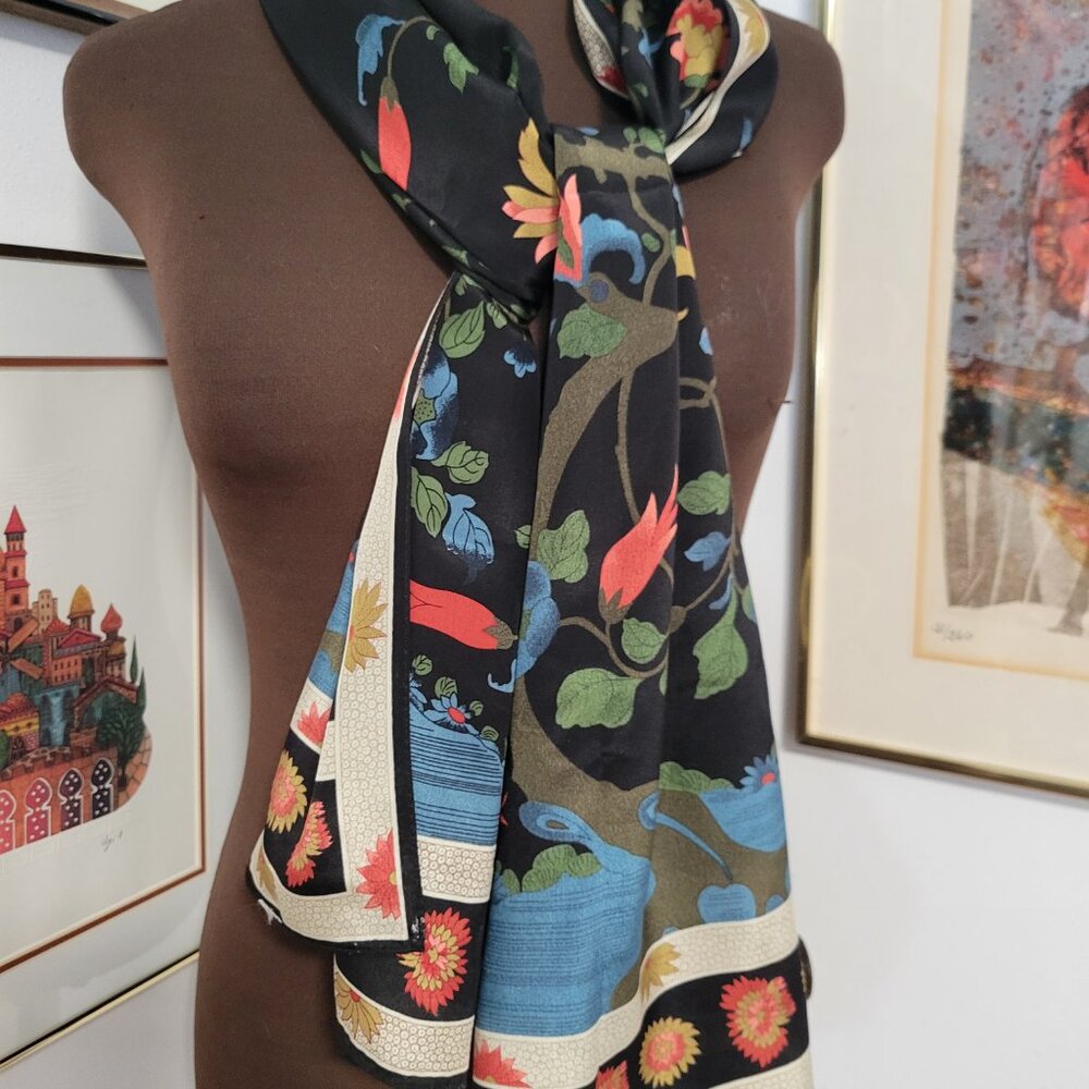 Vintage 100% Silk Scarf with Exotic Oriental Design on Black - Picture 3 of 3